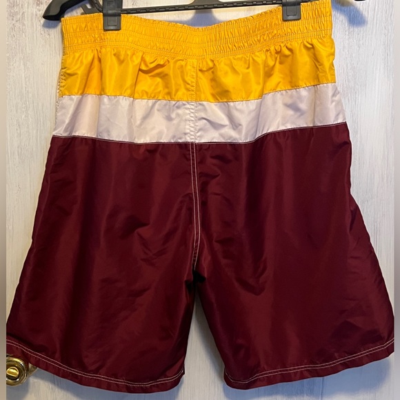 Cleveland Cavaliers Men’s Large Swimsuit - Picture 4 of 9